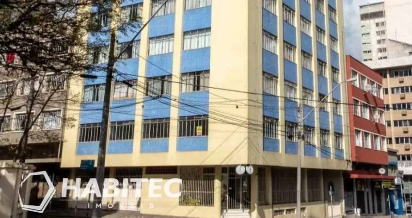 Apartamento com 3 quartos para alugar na Alameda Cabral, 246, Centro, Curitiba