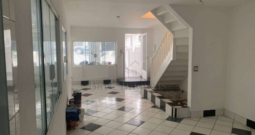 Sobrado 4 Quartos 3 Suítes na Aclimação - São Paulo