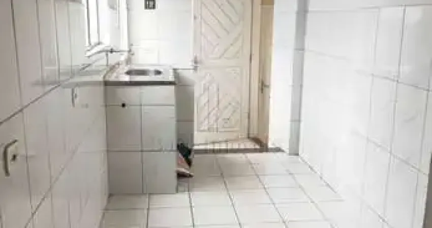 Casa com 1 quarto para alugar na Rua Doutor Oscar Bernardes, Vila Palmares, Santo André