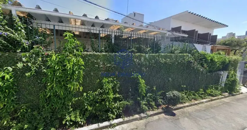 Casa com 3 quartos à venda na Rua Santarém, 292, Sumaré, São Paulo