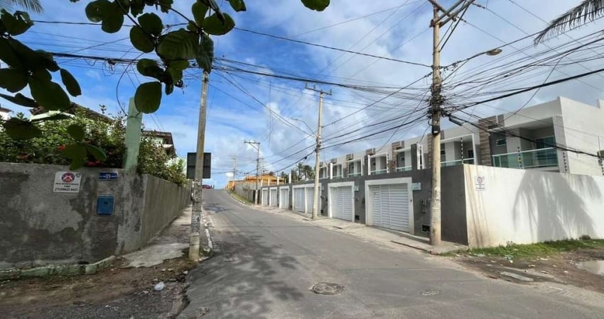 Casa à venda em Lauro de Freitas-BA, bairro Ipitanga: 3 quartos, 2 suítes, 1 sala, 3 banheiros, 2 vagas, 95m². Confira!