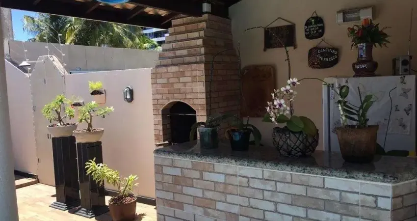 Imóveis de alto padrão em Buraquinho, Lauro de Freitas-BA: 4 quartos, 3 suítes, 4 banheiros, 2 vagas de garagem, 200m².