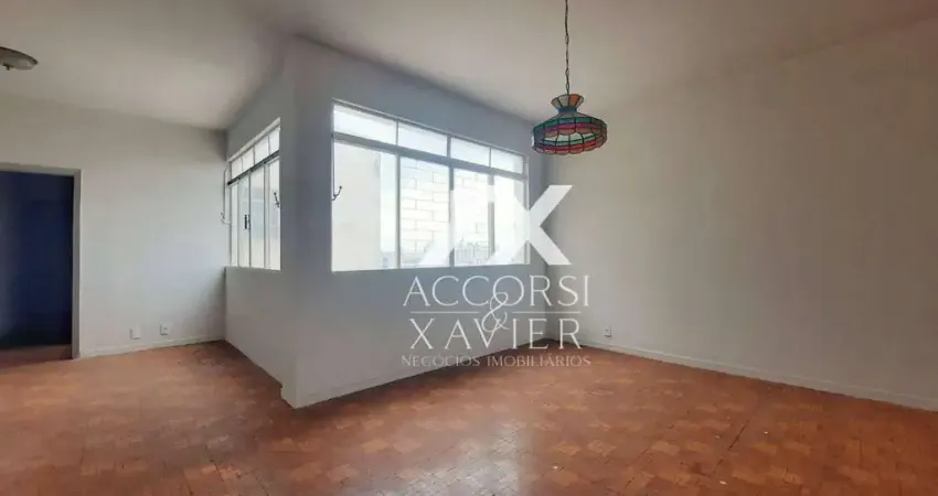 Excelente Localização, próximo a Hospital, Lotérica, Bancos, Farmácias, Restaurantes, Posto de Combustível, Escola, Igreja, Lojas e Comércio em geral.