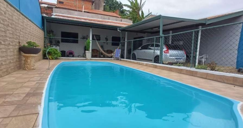 Casa para Venda em Campinas, Dic VI (Conjunto Habitacional Santo Dias Silva), 2 dormitórios, 1 banheiro, 3 vagas