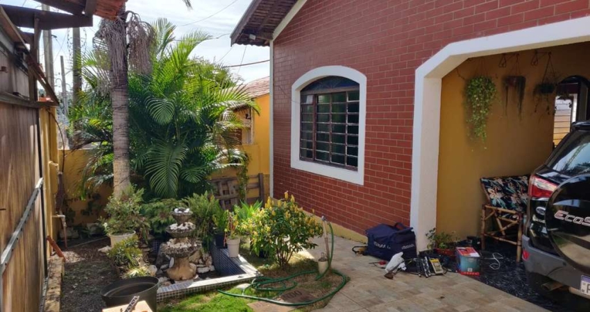 Casa para Venda em Campinas, Parque Universitário de Viracopos, 3 dormitórios, 1 suíte, 1 banheiro, 2 vagas