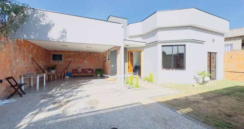 Casa para Venda em Campinas, Jardim do Lago Continuação, 3 dormitórios, 1 suíte, 2 banheiros, 4 vagas