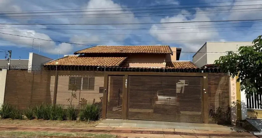 Casa para Venda em Campo Grande, Carandá Bosque, 3 dormitórios, 1 suíte, 2 banheiros, 3 vagas