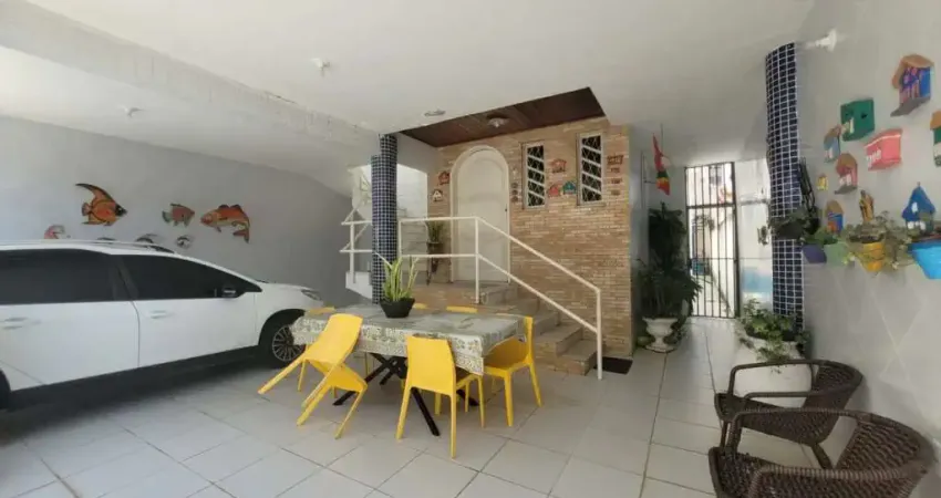 Casa com 4 quartos à venda na Rua Valdemar Dantas, 44, Grageru, Aracaju