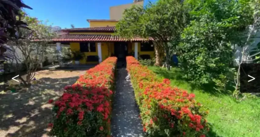 Casa com 5 quartos à venda na Travessa Francisco Pereira Coutinho, 330, Pituaçu, Salvador