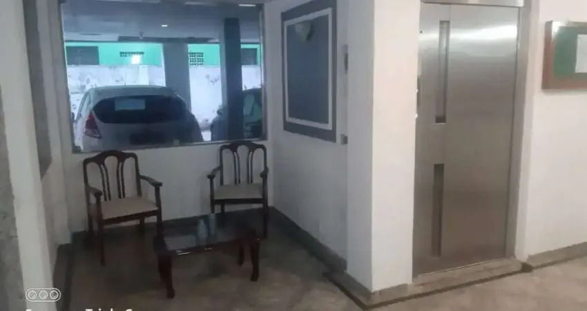 Apartamento com 3 quartos à venda na Rua Almir Azevedo, Várzea, Recife