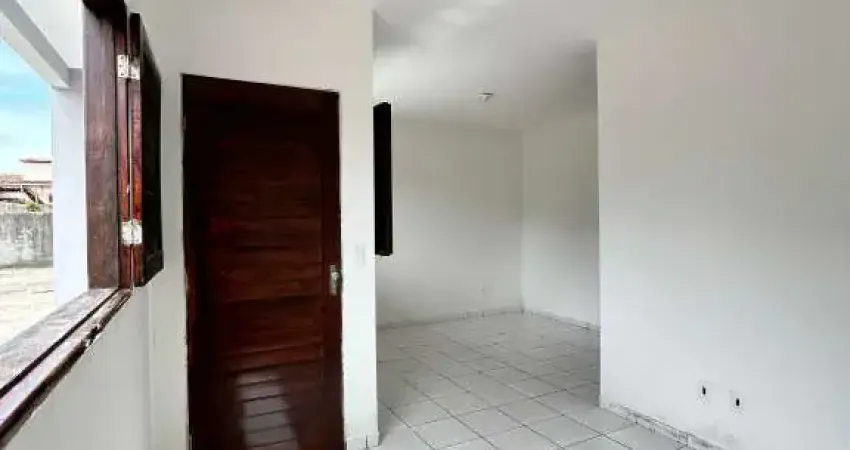 Casa em condomínio fechado com 3 quartos à venda na Rua N, Antares, Maceió
