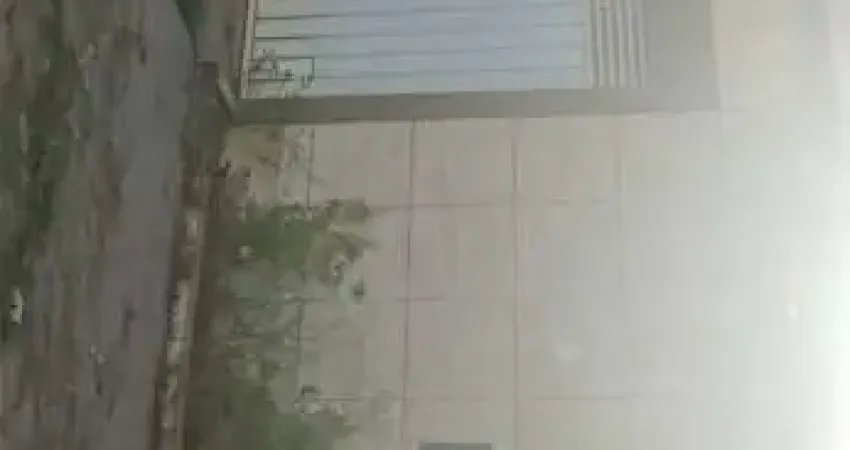 Casa com 3 quartos para alugar na Rua Avenca, 355, Ouro Preto, Olinda