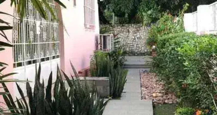 Casa com 3 quartos à venda na Rua José Carvalheira, 129, Tamarineira, Recife
