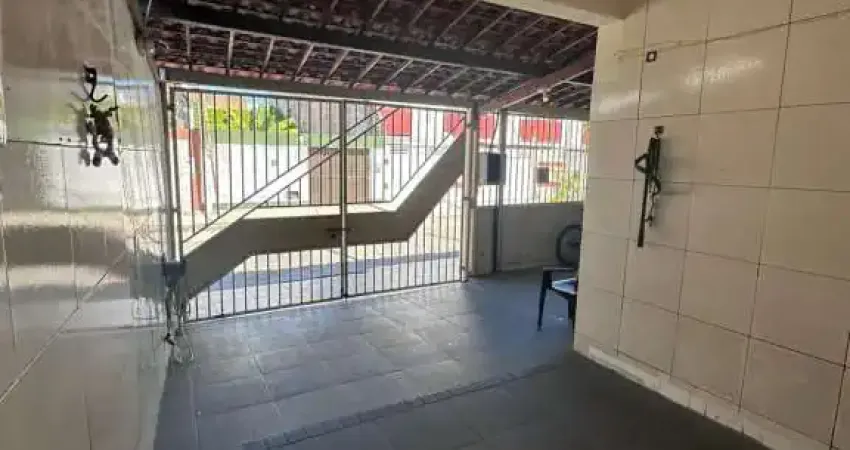 Casa com 3 quartos à venda na Travessa Parapitinga, 50, Ponto Novo, Aracaju