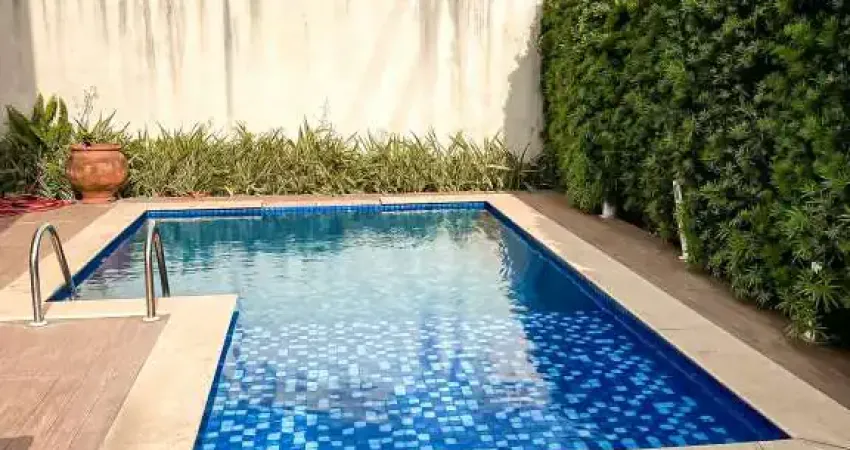 Casa em condomínio fechado com 4 quartos à venda na Rua Em Projeto A, Antares, Maceió