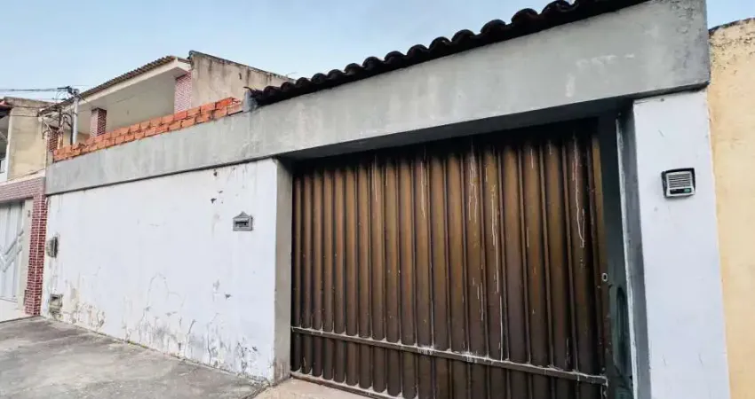 Casa com 3 quartos à venda na Rua Lúcia Maria e Silva Santana, 144, Farolândia, Aracaju