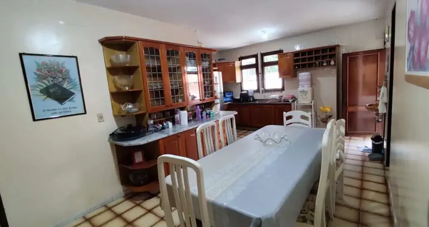 Casa em condomínio fechado com 6 quartos à venda na Rua Cleiton Ismael, 135, Lauritzen, Campina Grande