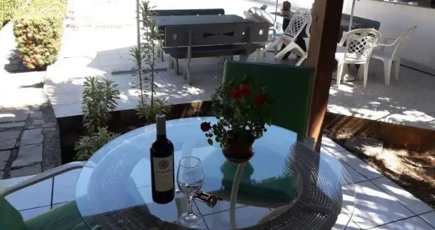 Casa à venda no casa em condomínio padrão , jardim do jockey , lauro de freitas, ba