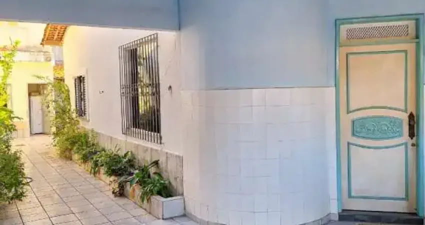 Casa com 4 quartos à venda na Rua Marieta Cabral de Andrade, 200, Farolândia, Aracaju