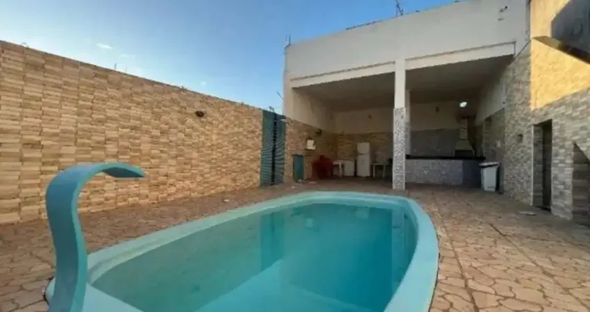 Casa em condomínio fechado com 5 quartos à venda na Rua Luís Eduardo Magalhães, Itapuã, Salvador