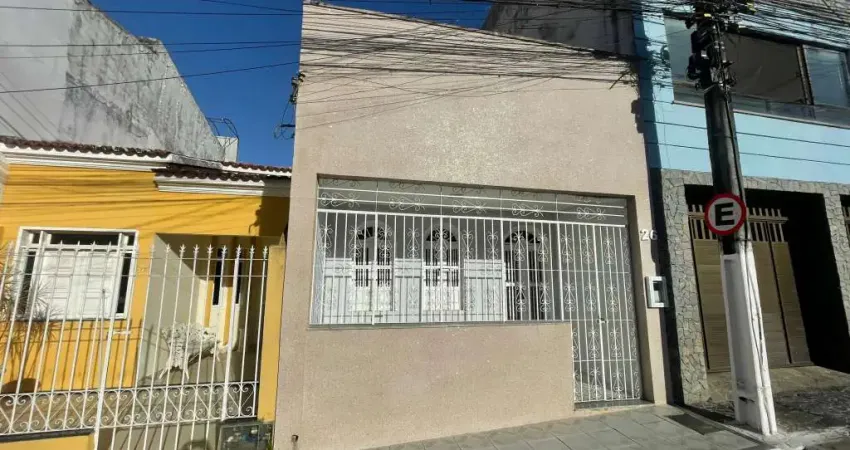 Casa com 3 quartos à venda na Avenida Presidente Vargas, 26, Centro, Lagarto