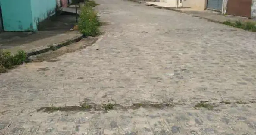 Casa à venda em rua pública, CIDADE UNIVERSITÁRIA, Maceió, AL