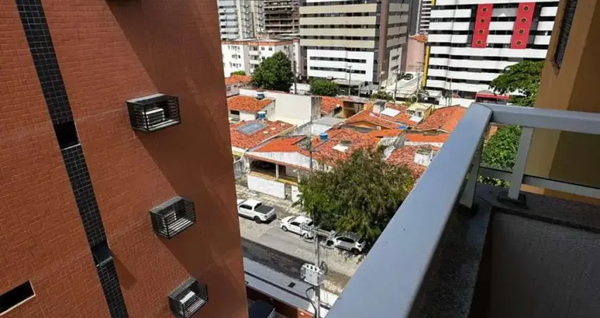 Apartamento à venda no EDIFÍCIO PÓVOA DE VARZIM, JATIÚCA, Maceió, AL