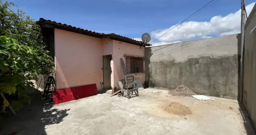 Casa com 2 quartos à venda na Rua Promotor Paulo Moura, 40, Santa Maria, Aracaju