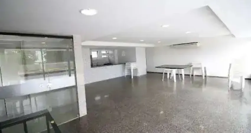Apartamento à venda no EDF. MARIA DIVA, CASA FORTE, Recife, PE