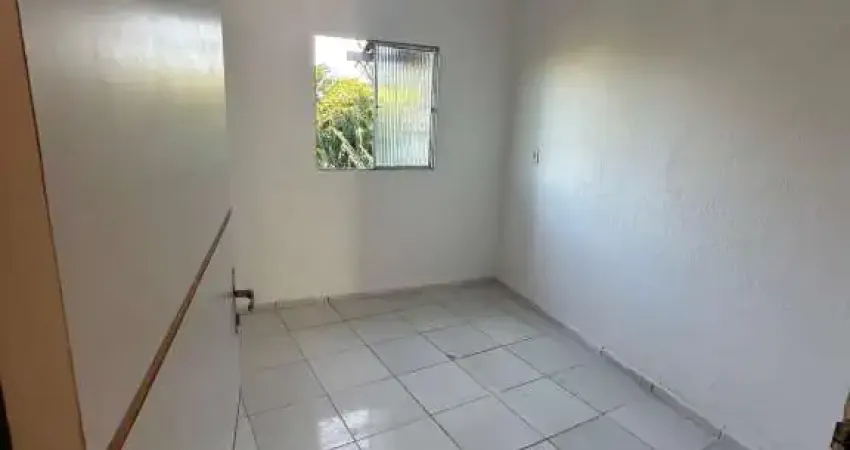 Casa com 2 quartos para alugar na Rua Adolfo Gustavo, 189, Serraria, Maceió