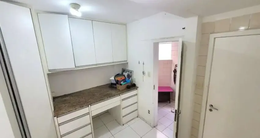 Apartamento à venda no RUA DOUTOR ALBERTO PONDÉ, CANDEAL, Salvador, BA