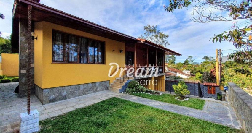 Casa com 5 dormitórios à venda, 250 m² por R$ 1.100.000,00 - Iucas - Teresópolis/RJ