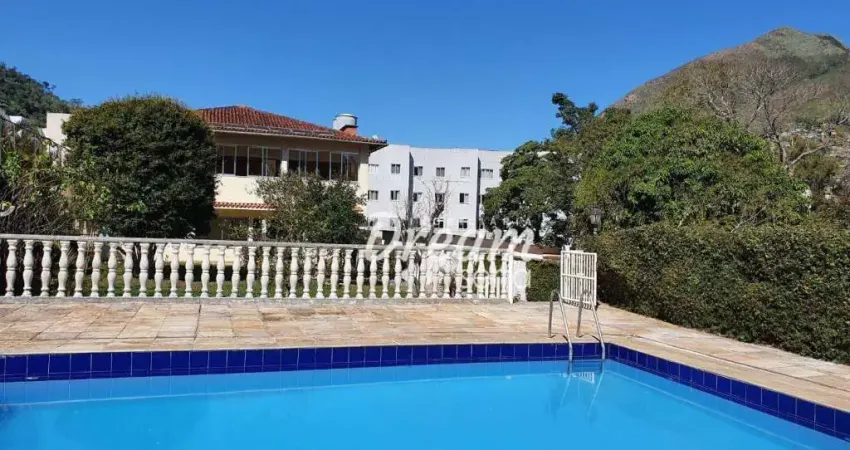 Casa com 6 dormitórios à venda, 524 m² por R$ 1.500.000,00 - Bom Retiro - Teresópolis/RJ