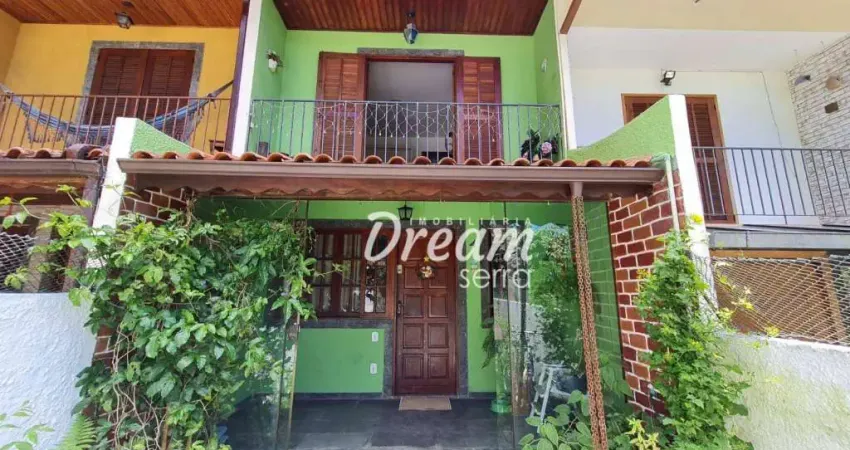 Casa com 2 dormitórios à venda, 77 m² por R$ 390.000,00 - Vale Feliz - Teresópolis/RJ