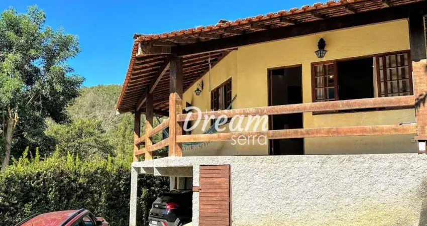 Casa com 3 dormitórios à venda, 265 m² por r$ 795.000,00 - vargem grande - teresópolis/rj