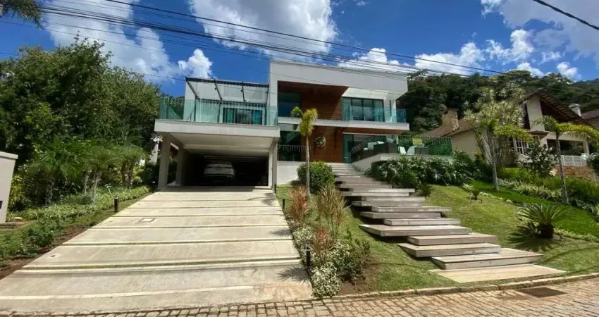 Casa com 5 dormitórios à venda, 680 m² por R$ 5.100.000,00 - Quebra Frascos - Teresópolis/RJ
