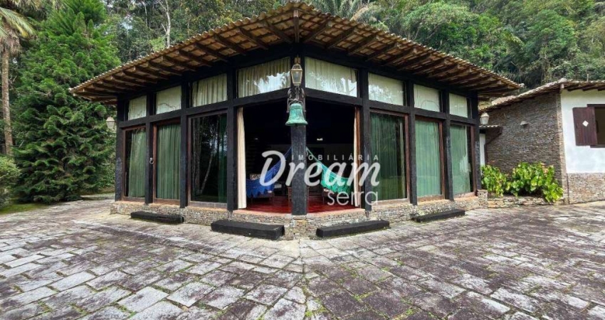 Casa com 3 dormitórios à venda, 300 m² por R$ 2.200.000,00 - Fazenda Boa Fé - Teresópolis/RJ