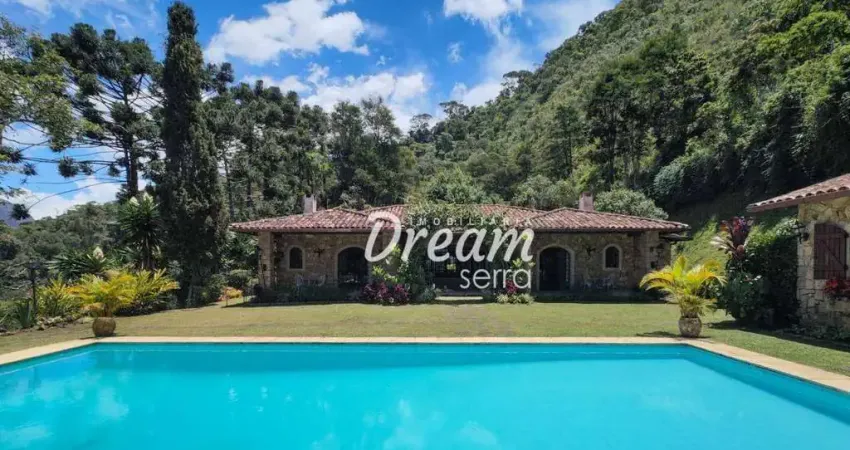 Casa com 6 dormitórios à venda, 534 m² por R$ 2.100.000,00 - Colônia Alpina - Teresópolis/RJ
