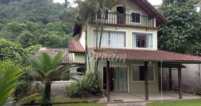 Casa com 6 dormitórios à venda, 200 m² por R$ 1.500.000,00 - Caneca Fina - Guapimirim/RJ