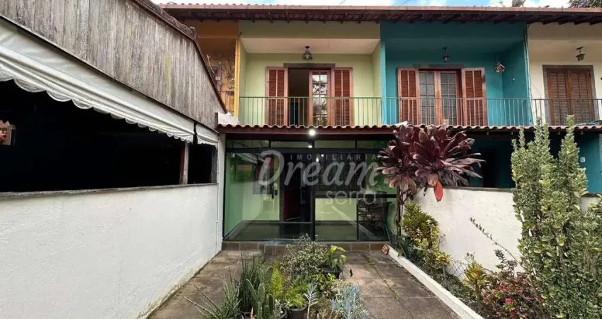Casa com 3 dormitórios à venda, 120 m² por R$ 350.000,00 - Albuquerque - Teresópolis/RJ