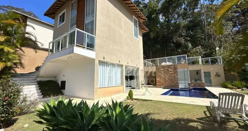 Linda casa em condomínio com 3 suítes, e lazer privativo à venda, 137 m² por r$ 1.450.000 - bom retiro - teresópolis/rj