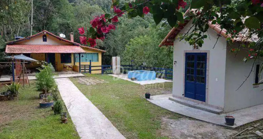 Casa com 3 dormitórios à venda, 100 m² por R$ 370.000,00 - Prata - Teresópolis/RJ