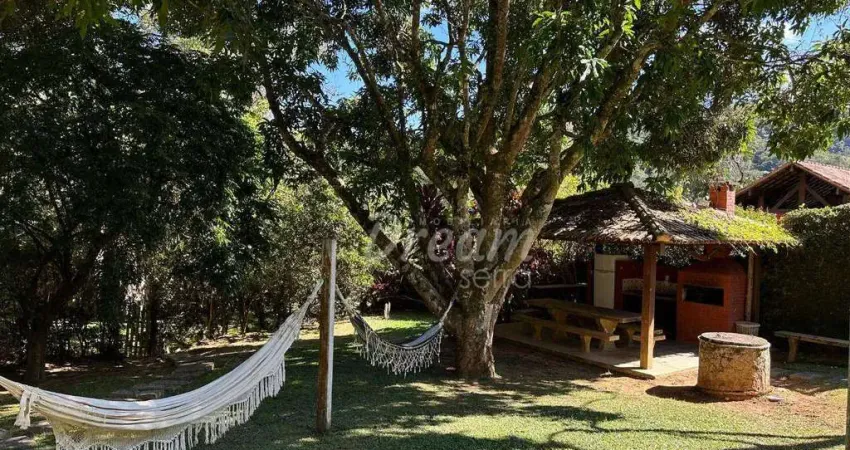 Casa com 5 dormitórios à venda, 178 m² por R$ 990.000,00 - Itaipava - Petrópolis/RJ