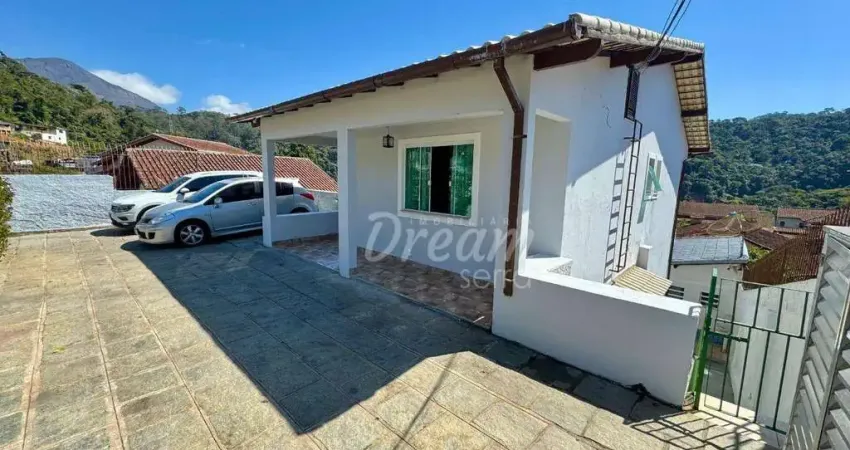 Casa com 4 dormitórios à venda, 138 m² por r$ 880.000,00 - pimenteiras - teresópolis/rj