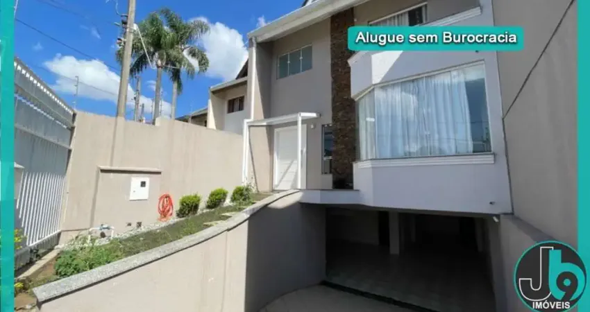 Sobrado semi mobiliado para Alugar no Guabirotuba 342m² com 4 suítes, 2 churraqueiras e 4 vagas de garagem por R$ 6.299,99 /mês