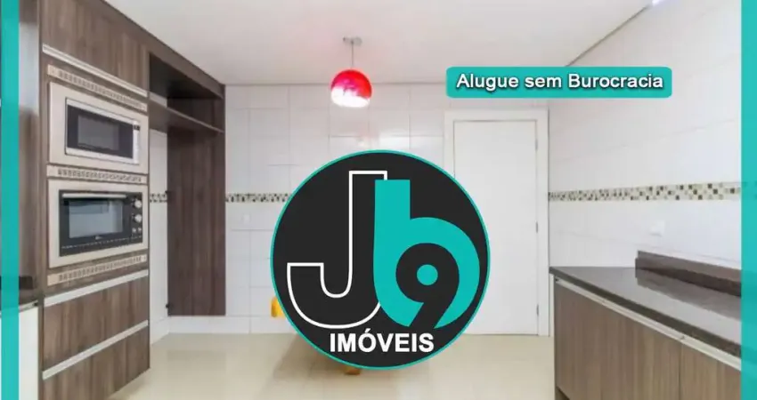 Sobrado para locação no Bairro Umbará com 141 m² com 3 quartos, sendo 1 suíte com hidromassagem, 2 banheiros e 1 vaga de garagem coberta.