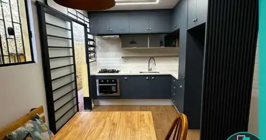 Casa para alugar no Rebouças com 4 quartos, 1 banheira de hidromassagem e 5 vagas com 209m² por R$4.290,00