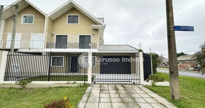 Casa com 3 quartos para alugar na Rua Professora Antonia Reginato Viana, 920, Capão da Imbuia, Curitiba