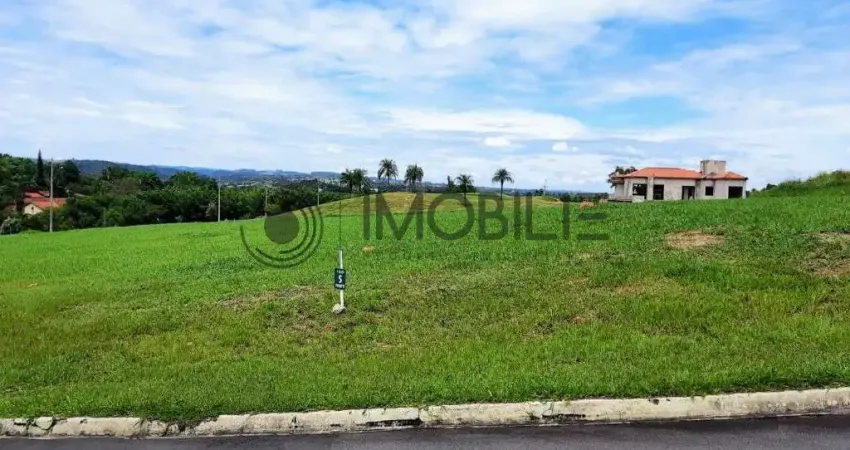 Terreno à venda com 1.016,04 m² no Condomínio Jardim Indaiatuba Golf, na cidade de Indaiatuba/SP.