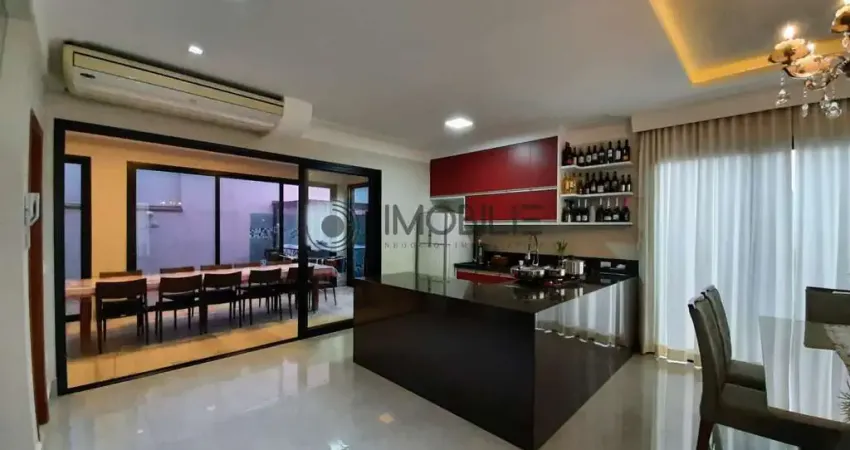 Casa com 3 suítes a venda no Jardim Residencial Dona Lucilla em Indaiatuba-SP